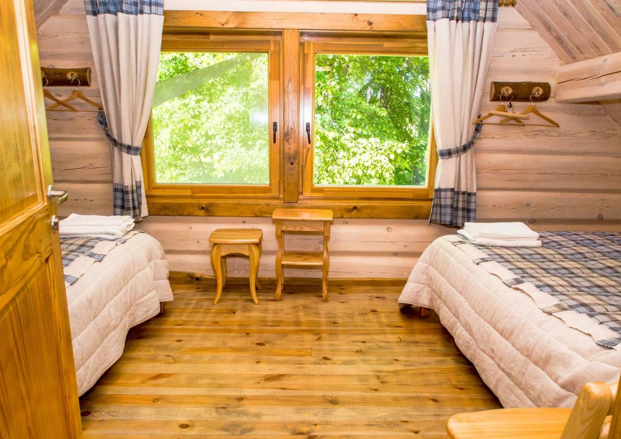 "Pakalas" Villa&Resort Siskiniai エクステリア 写真